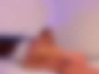 Karlyee's Live Sex Cam Show