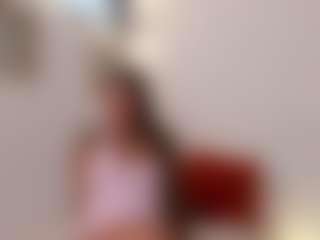 Karlyee's Live Sex Cam Show