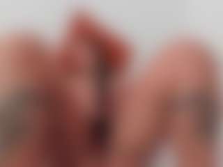 Karlyee's Live Sex Cam Show