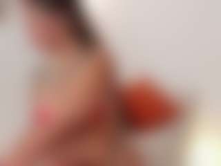 Karlyee's Live Sex Cam Show