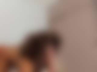 Karlyee's Live Sex Cam Show