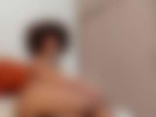 Live cam show with Karlyee - Handjob on alttransgirls