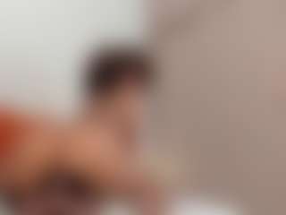 Karlyee's Live Sex Cam Show