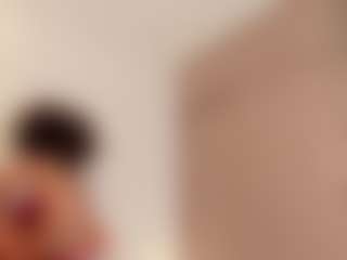 Live cam show with Karlyee - White on LiveSexCams6 | colombia