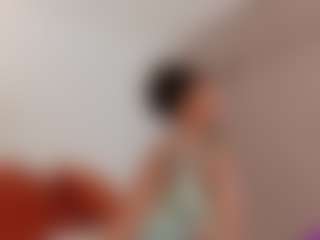 Live cam show with Karlyee - Halloween on Camsoda