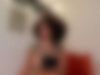 Live cam show with Karlyee - Tattoos on Strip Flash - Live Sex Shows