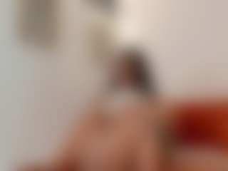 Karlyee's Live Sex Cam Show