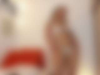 Karlyee's Live Sex Cam Show