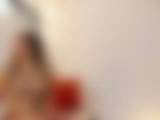 Live cam show with Karlyee - Pale on Camsoda