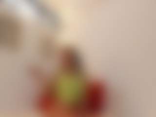 Karlyee's Live Sex Cam Show