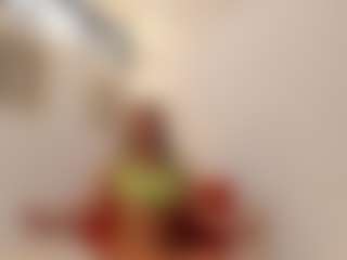Karlyee's Live Sex Cam Show