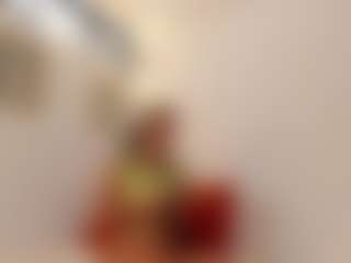 Karlyee's Live Sex Cam Show