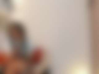 Karlyee's Live Sex Cam Show