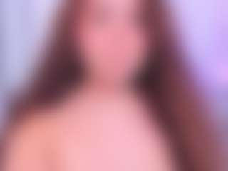 Live cam show with Taylor Brave - Squirt Curvy on infinitiblacc.com