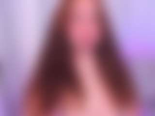 Live cam show with Taylor Brave - Latina Teen (18+) on Camsoda | colombia