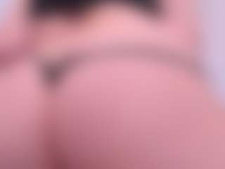 Live cam show with Taylor Brave - BBW HD on https://playwithruby.com