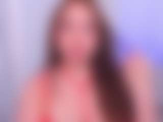 Live cam show with Taylor Brave - Thick on infinitiblacc.com
