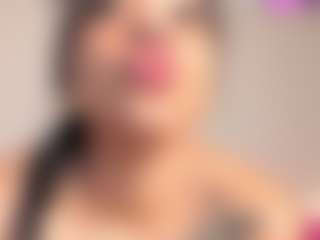 Live cam show with sophiastone - Solo on Dare Cams