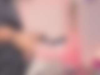 Live cam show with sophiastone - Public on Soda Cam