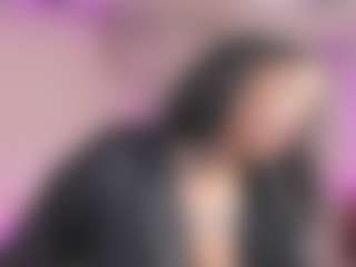 Live cam show with sophiastone - Solo on Camsoda