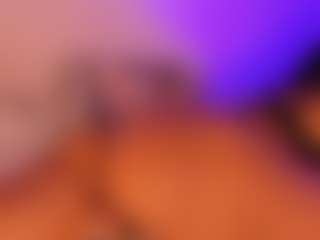 Live cam show with annitalopez - Oil on UwU Esports
