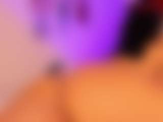 Live cam show with annitalopez - Bikini on Hubzter Live
