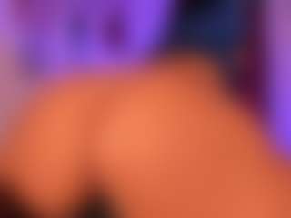 Live cam show with annitalopez - Big Ass on Cam Slut