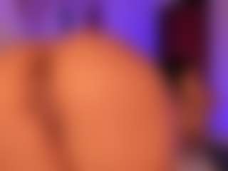 Live cam show with annitalopez - Anal Toys on Streamer API
