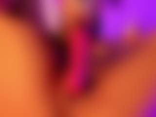 Live cam show with annitalopez - Fingers on CamSodaAdn