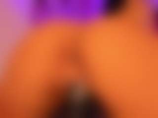 Live cam show with annitalopez - Athletic Spank on live18s.com