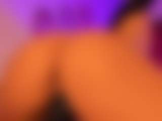 Live cam show with annitalopez - Athletic Bedroom on justonemore.cc