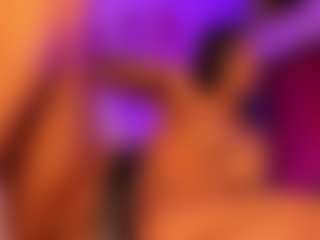 Live cam show with annitalopez - Fingers on livesexfox.com