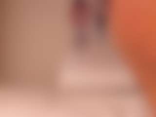 Live cam show with annitalopez - Lovense on Camiplay Live