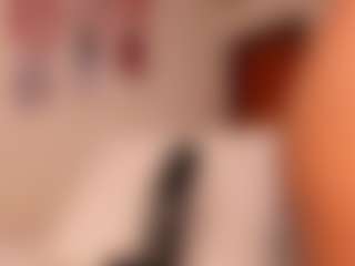 Live cam show with annitalopez - Athletic on Milfs Live