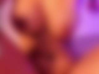 Live cam show with annitalopez - Athletic Amateur on hrnylive.com