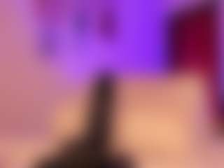 Live cam show with annitalopez - Oil on Dolls Live