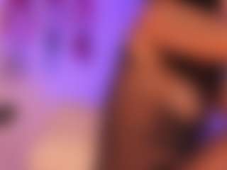 Live cam show with annitalopez - Athletic Fetish on sexylive.show