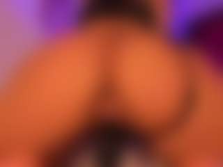 Live cam show with annitalopez - Bikini on Cam Slut