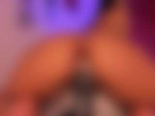 Live cam show with annitalopez - Bedroom on PervPlay.com