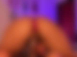 Live cam show with annitalopez - Athletic on Camversity