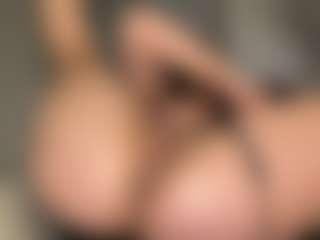 arixana's Live Sex Cam Show