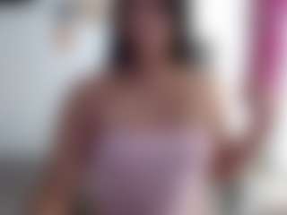 Live cam show with Nilani Bandz - Latina Toys on Hubzter Live