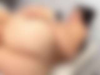 Live cam show with daliz-20 - Petite on sexylive.show