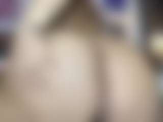 Aliccia's Live Sex Cam Show