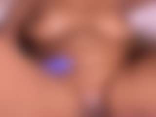 Live cam show with Aliccia - Black on Fling VIP Chat