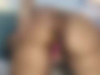 Live cam show with Aliccia - Big Tits on Dolls Live