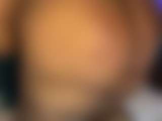 Live cam show with Aliccia - Granny Lovense on SpunkLive