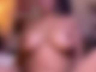 Aliccia's Live Sex Cam Show