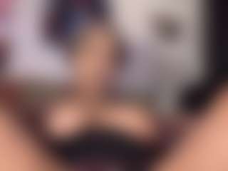 Aliccia's Live Sex Cam Show