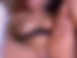 Aliccia's Live Sex Cam Show